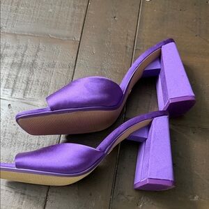 Zara Women's Vibrant Purple Heels